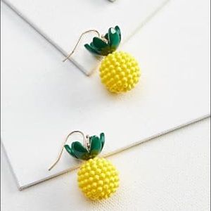 🍍 Versona Pineapple Earrings